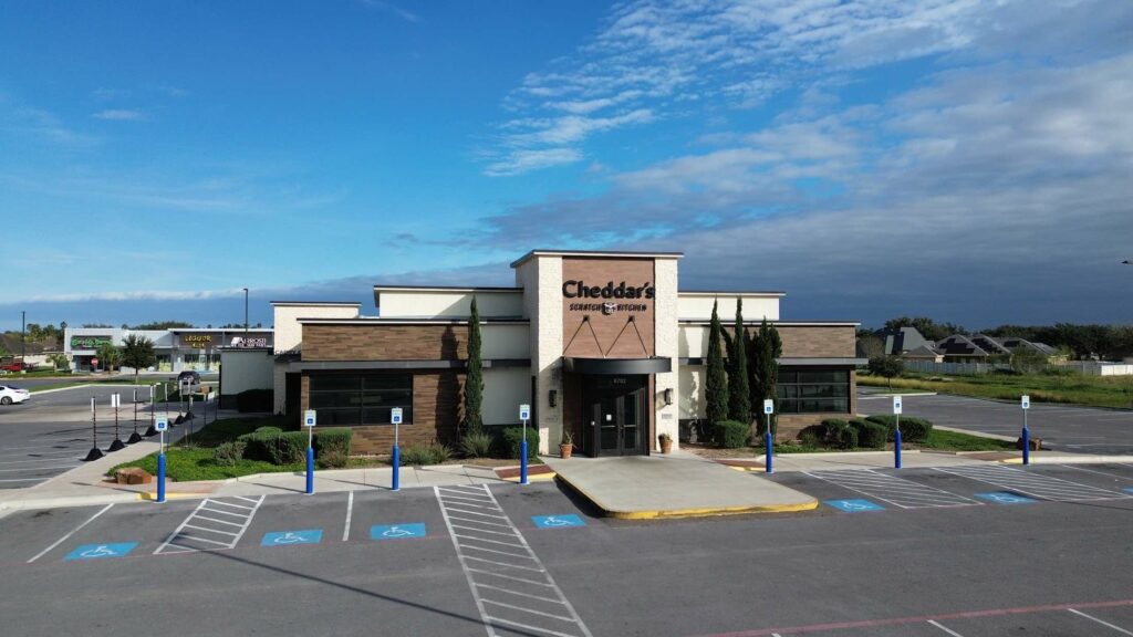 cheddar's scratch kitchen