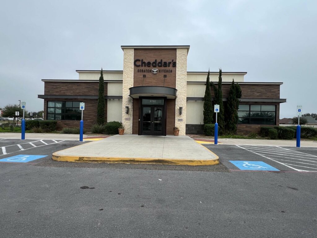 cheddar's scratch kitchen