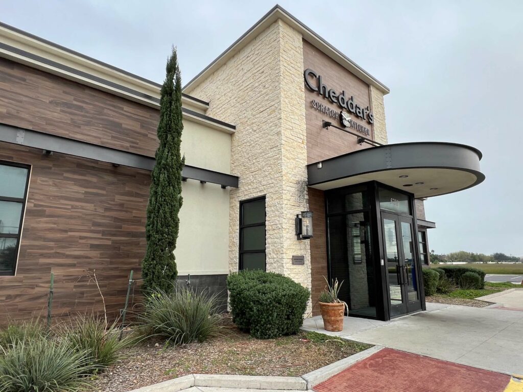 cheddar's scratch kitchen